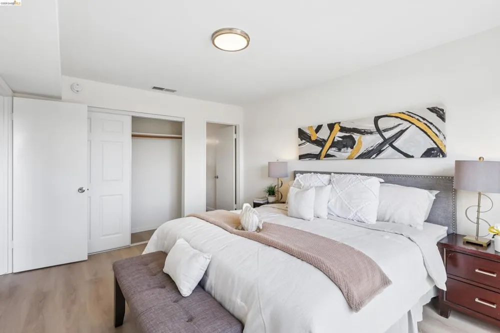 12 Madrid Ct Novato, CA 94949