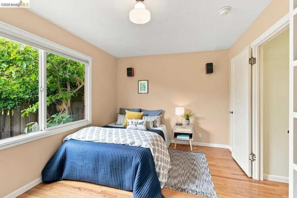 2400 Mcbryde Ave Richmond, CA 94804
