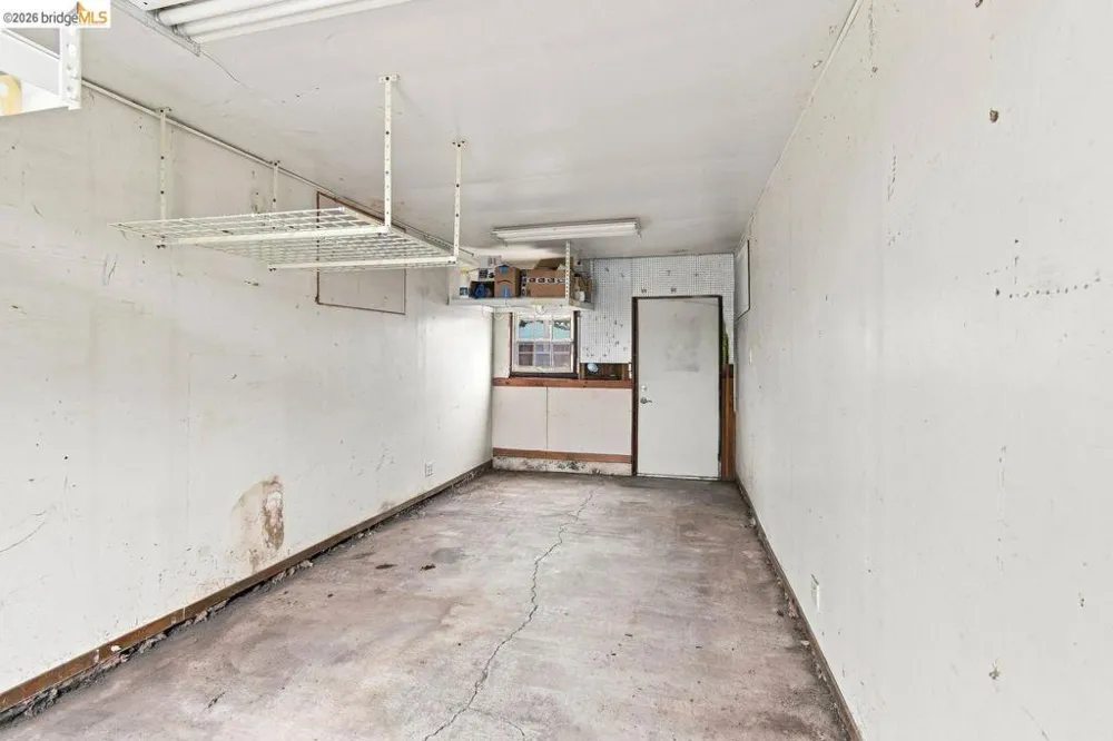 2400 Mcbryde Ave Richmond, CA 94804