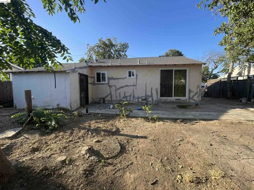 1321 W 9Th St Antioch, CA 94509