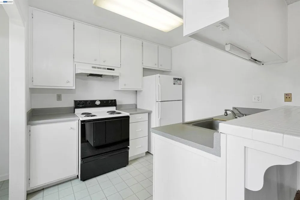 34812 Starling Dr #1 Union City, CA 94587