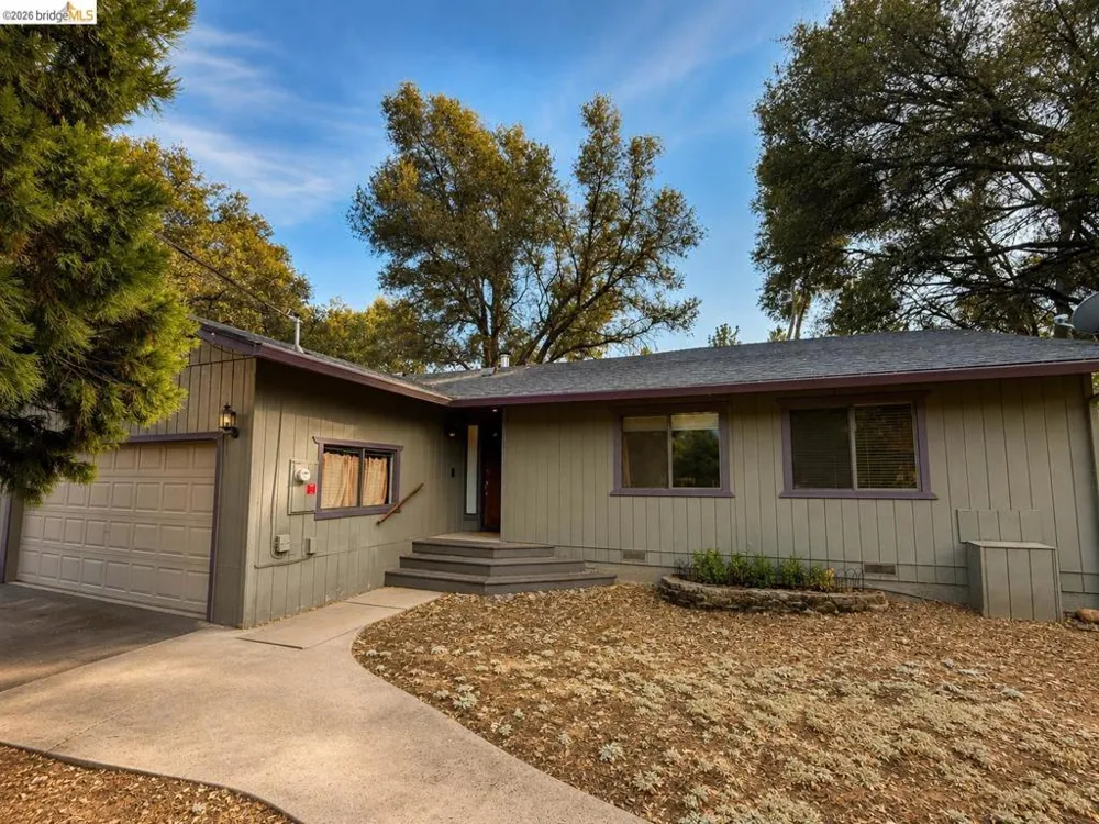 20663 Ferretti Rd Groveland, CA 95321