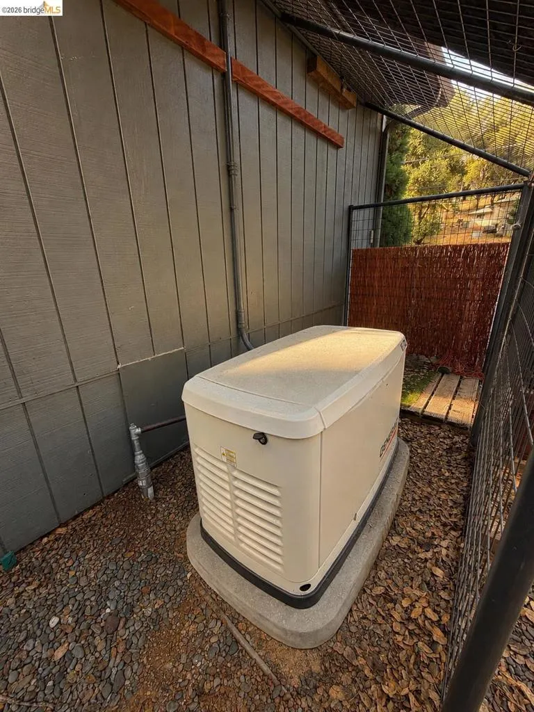 20663 Ferretti Rd Groveland, CA 95321