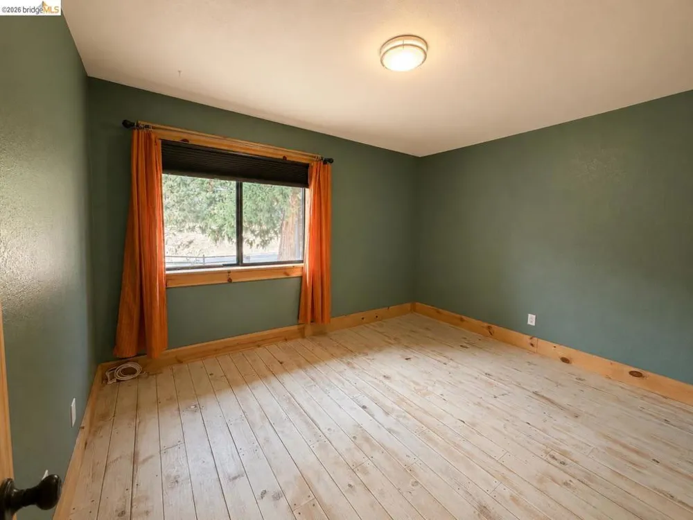 20663 Ferretti Rd Groveland, CA 95321
