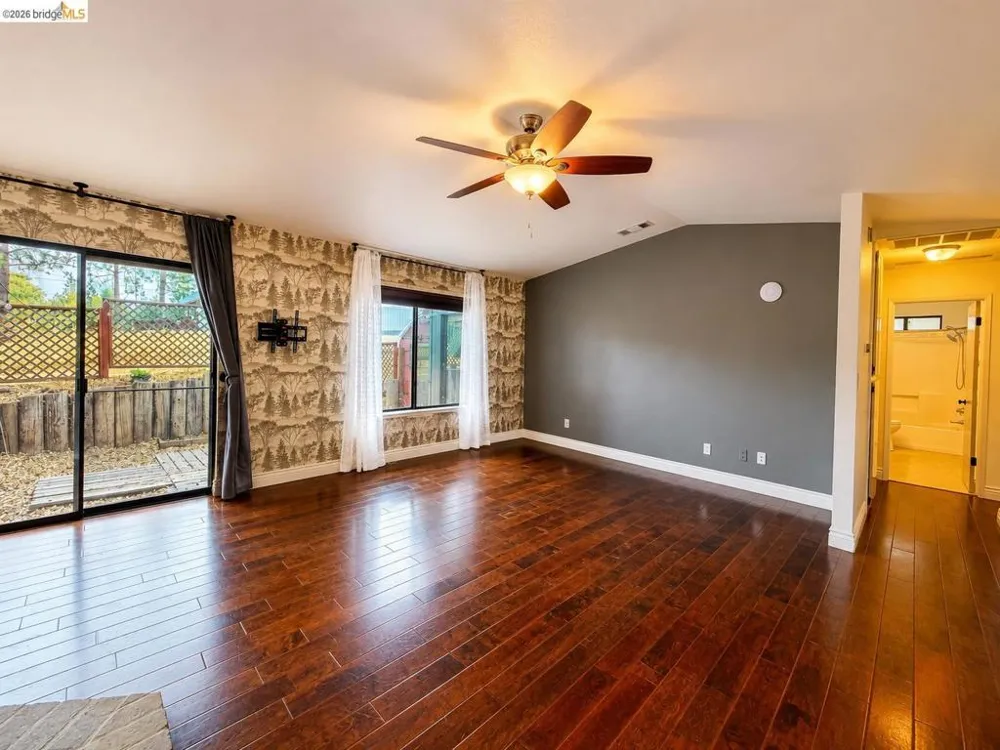 20663 Ferretti Rd Groveland, CA 95321