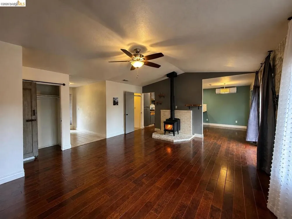 20663 Ferretti Rd Groveland, CA 95321