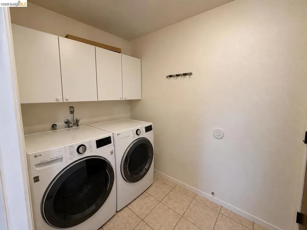 20663 Ferretti Rd Groveland, CA 95321