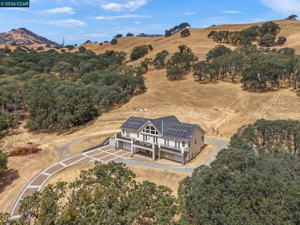1740 Curry Canyon Rd Clayton, CA 94517