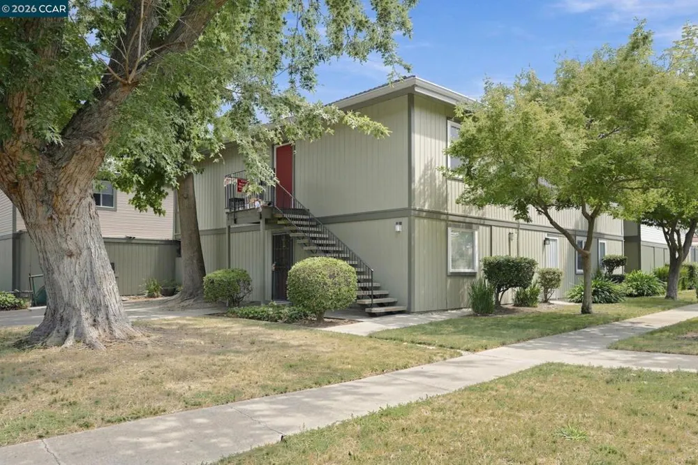 1133 Meadow Lane #34 Concord, CA 94520