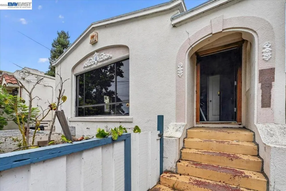 3148 California St Oakland, CA 94602