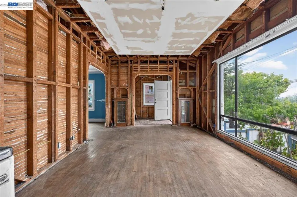 3148 California St Oakland, CA 94602