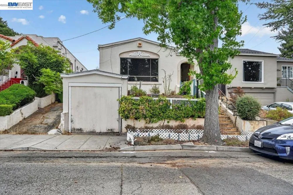 3148 California St Oakland, CA 94602