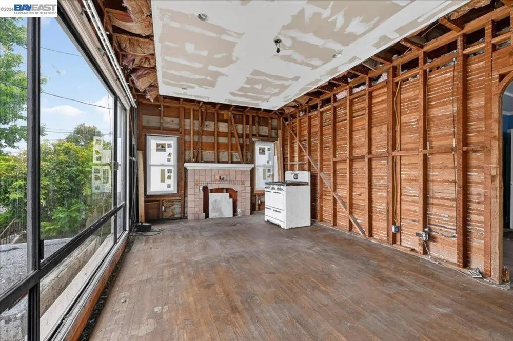 3148 California St Oakland, CA 94602