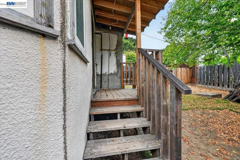 3148 California St Oakland, CA 94602