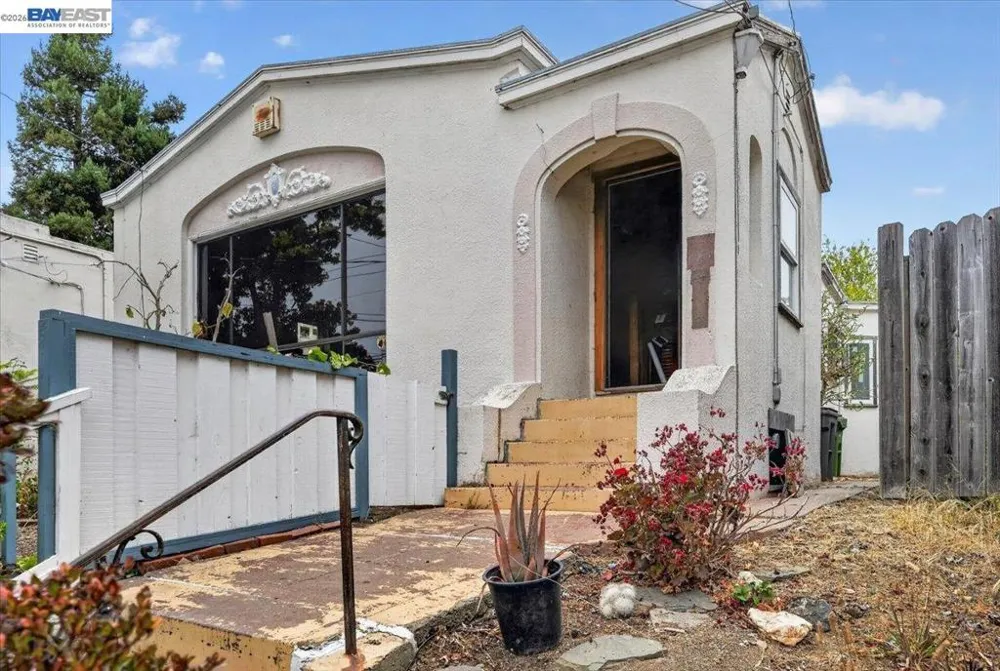 3148 California St Oakland, CA 94602