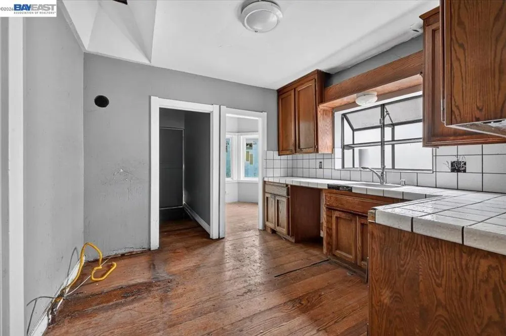 3148 California St Oakland, CA 94602