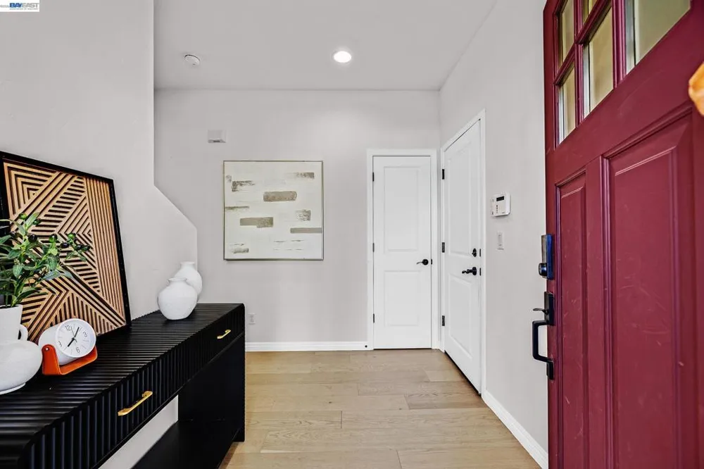 1015 Greenbrier Ct San Leandro, CA 94577