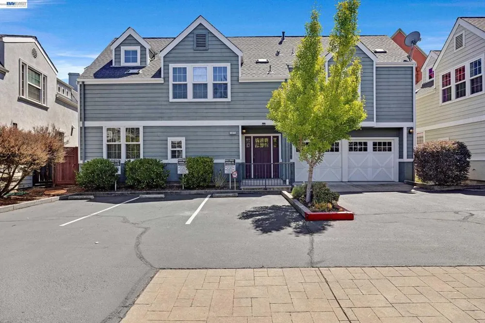 1015 Greenbrier Ct San Leandro, CA 94577