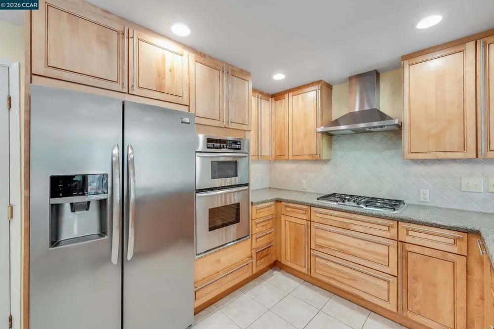 131 Ironwood Oakland, CA 94605