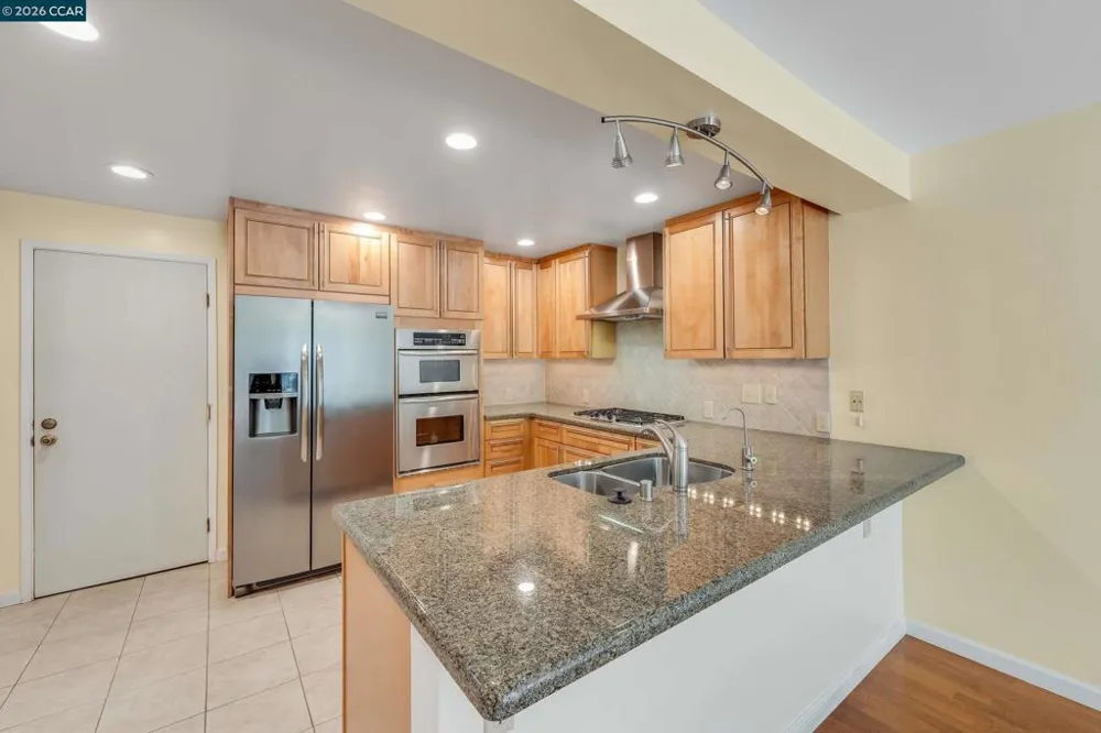 131 Ironwood Oakland, CA 94605