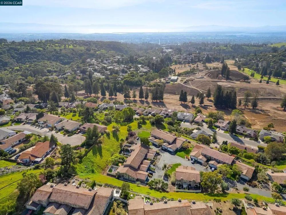 131 Ironwood Oakland, CA 94605