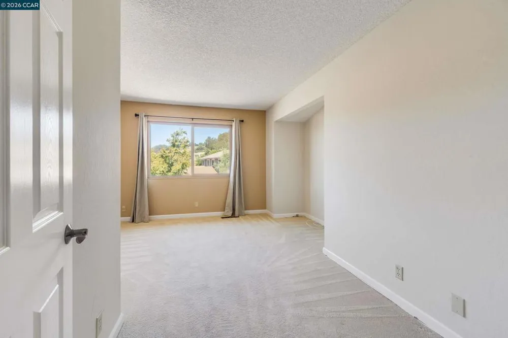 131 Ironwood Oakland, CA 94605