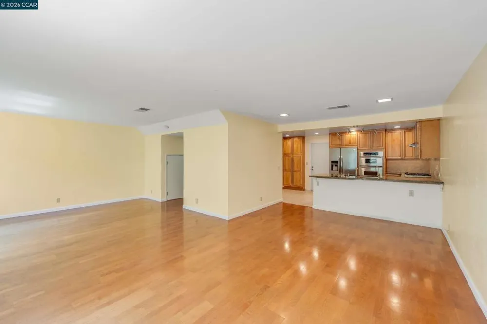 131 Ironwood Oakland, CA 94605