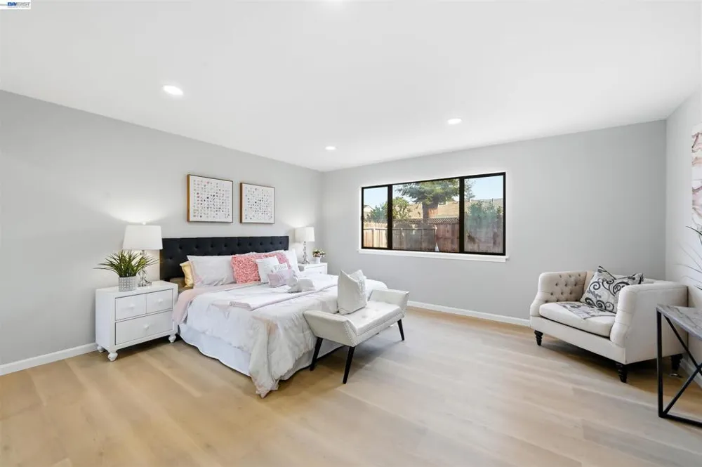 59 Lafayette Ave Hayward, CA 94544