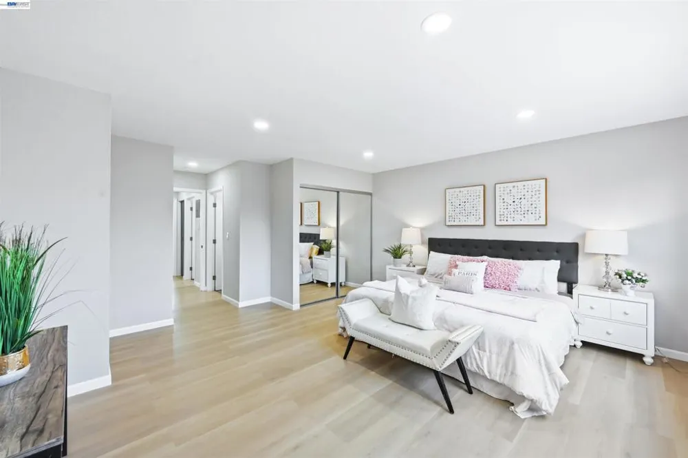 59 Lafayette Ave Hayward, CA 94544