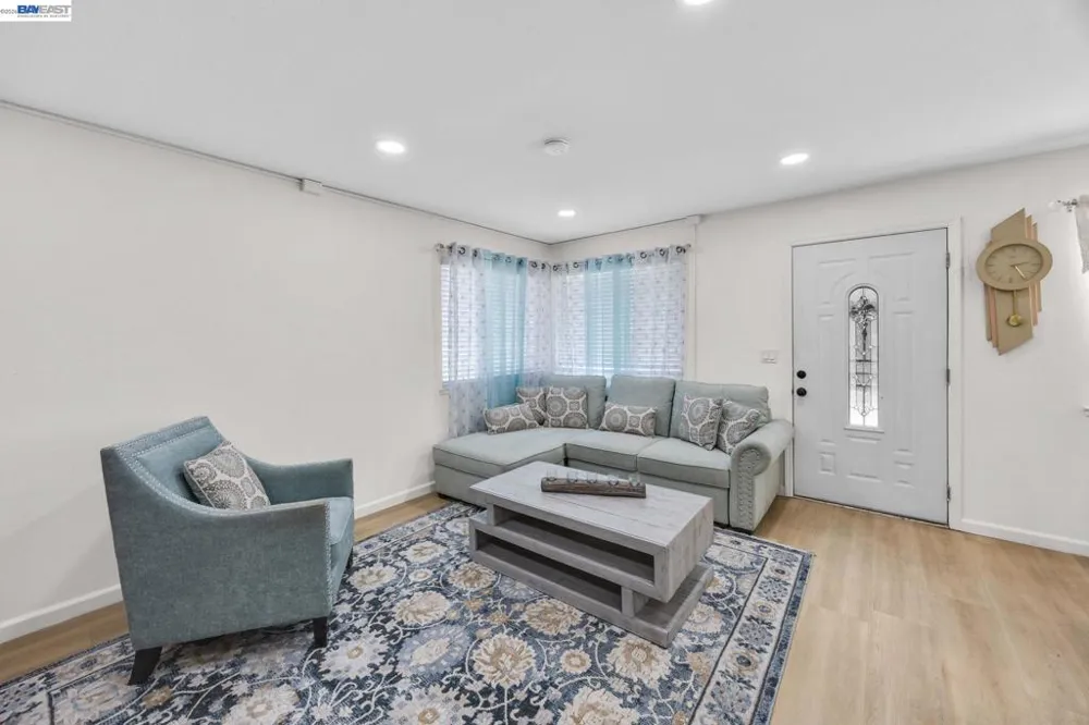 2201 Partridge Way #2 Union City, CA 94587