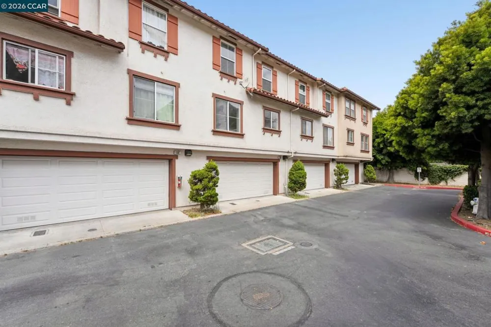 106 Santa Ines St San Pablo, CA 94806