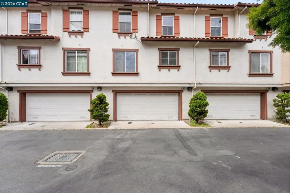 106 Santa Ines St San Pablo, CA 94806