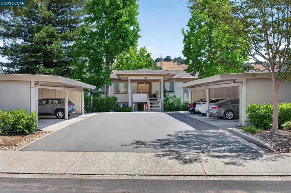 3410 Tice Creek Dr #2 Walnut Creek, CA 94595