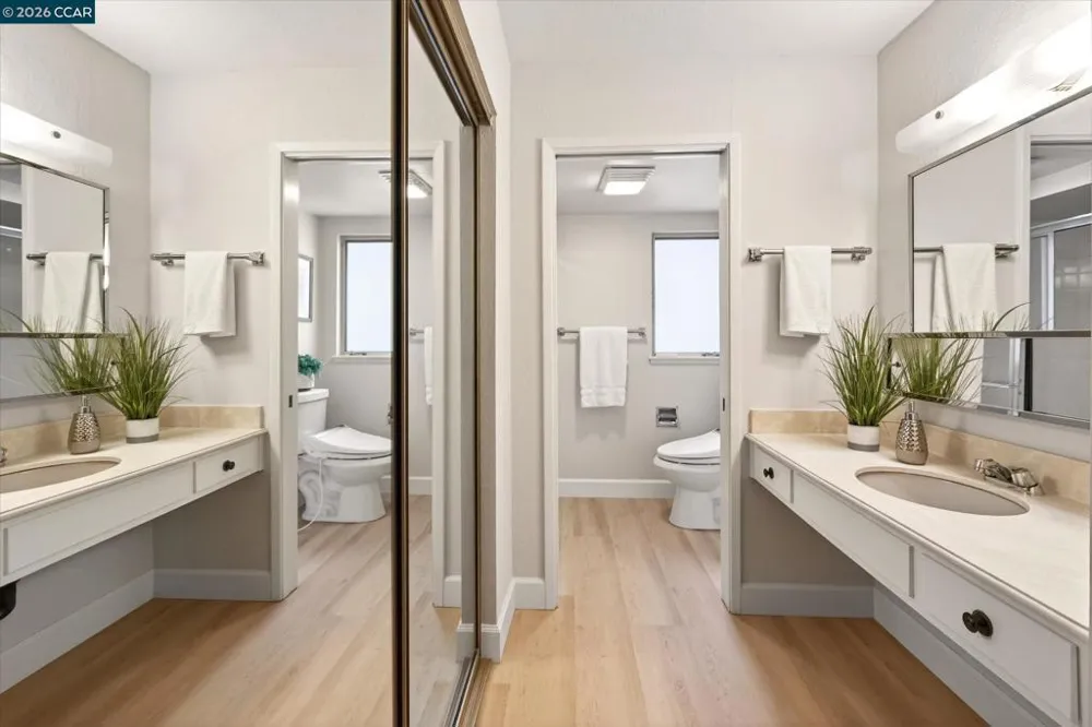 3410 Tice Creek Dr #2 Walnut Creek, CA 94595