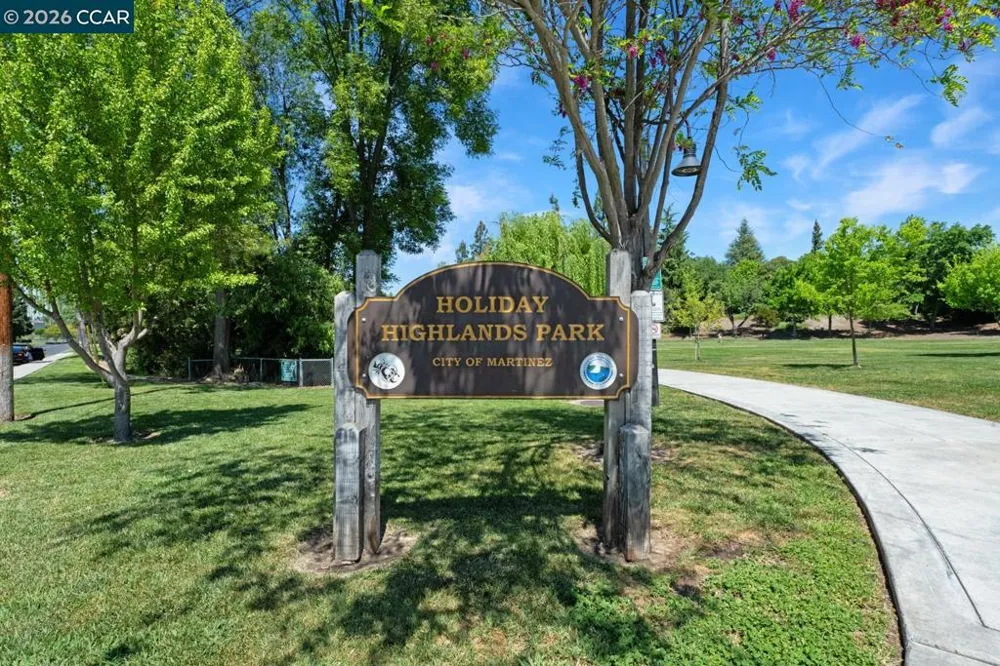 324 Eastgate Ln Martinez, CA 94553