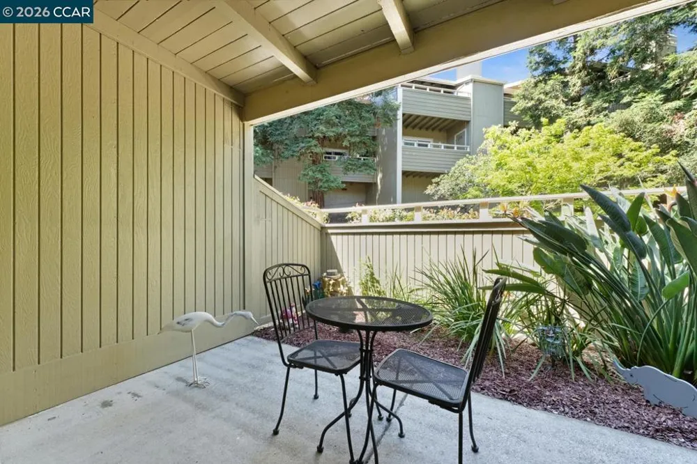 324 Eastgate Ln Martinez, CA 94553