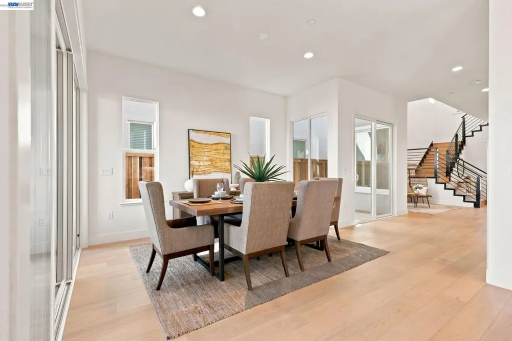 17693 Bushwick Lane Lathrop, CA 95330