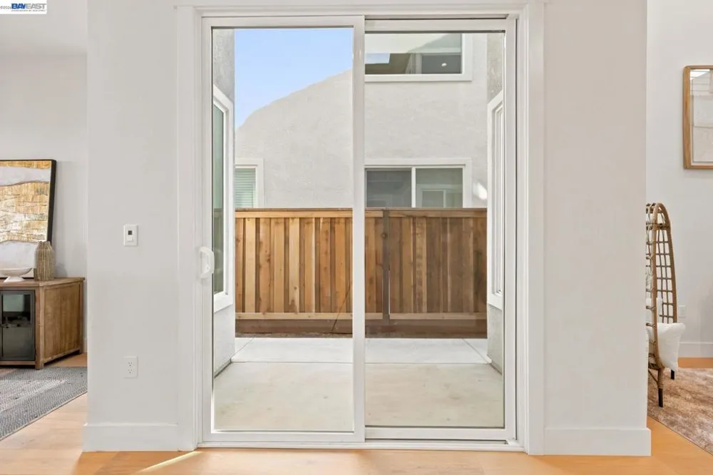 17693 Bushwick Lane Lathrop, CA 95330