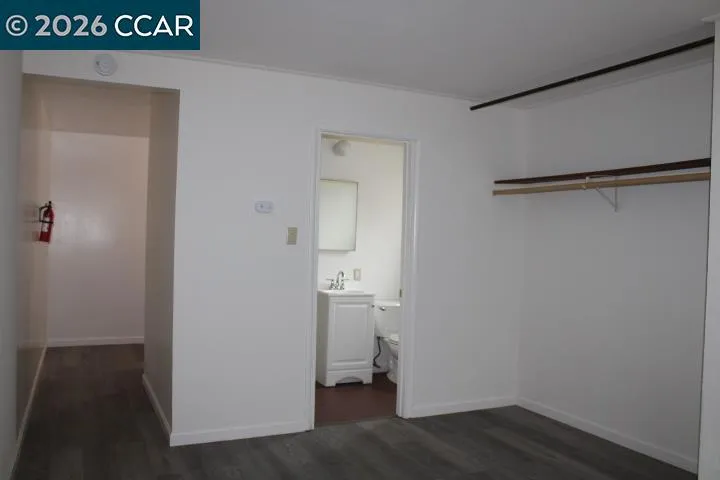 2033 NEVIN AVE. Richmond, CA 94804