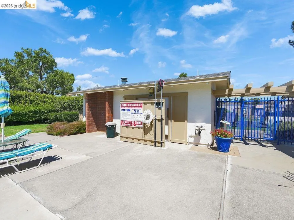 4874 Wolf Way Concord, CA 94521
