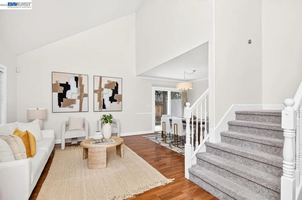282 Del Valle Ct Pleasanton, CA 94566