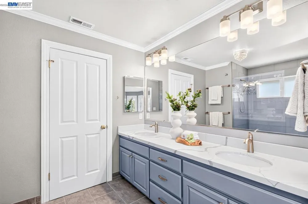 282 Del Valle Ct Pleasanton, CA 94566