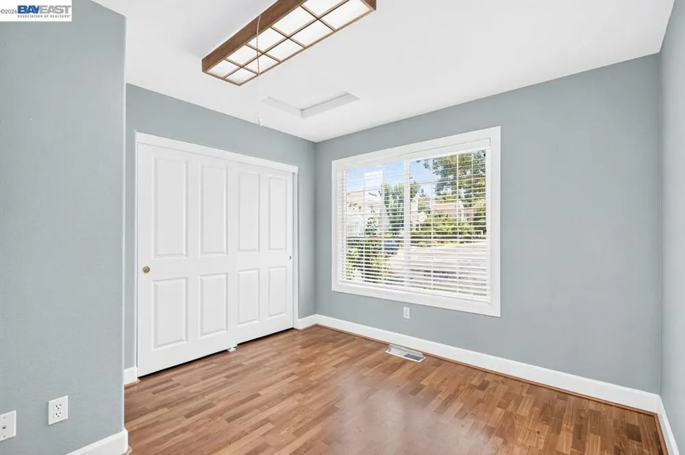 282 Del Valle Ct Pleasanton, CA 94566