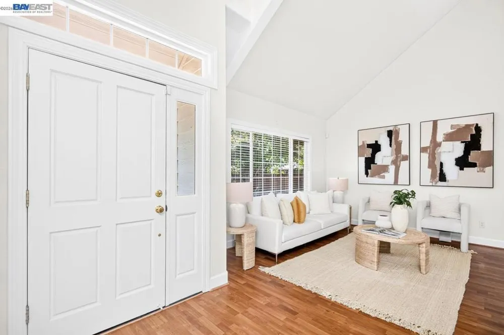 282 Del Valle Ct Pleasanton, CA 94566