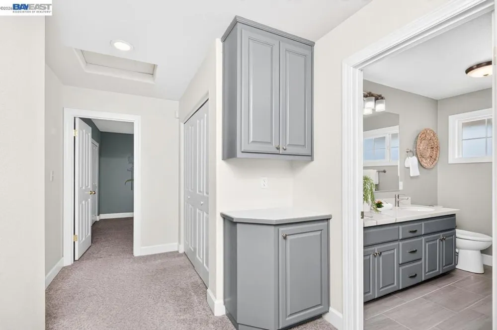 282 Del Valle Ct Pleasanton, CA 94566