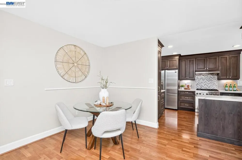 282 Del Valle Ct Pleasanton, CA 94566