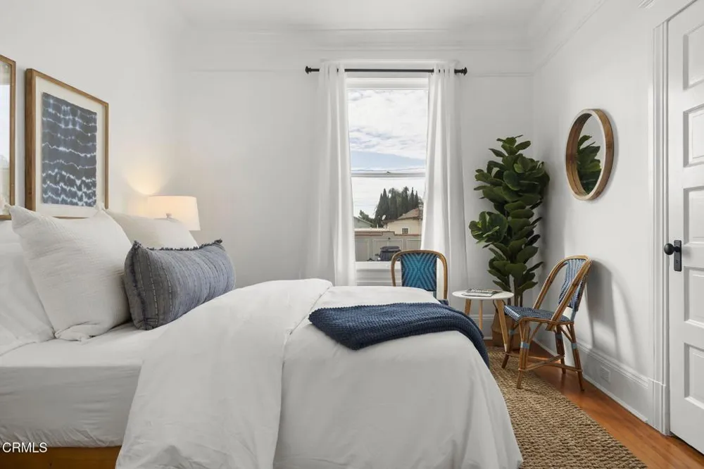1106 E Santa Clara Street Ventura, CA 93001