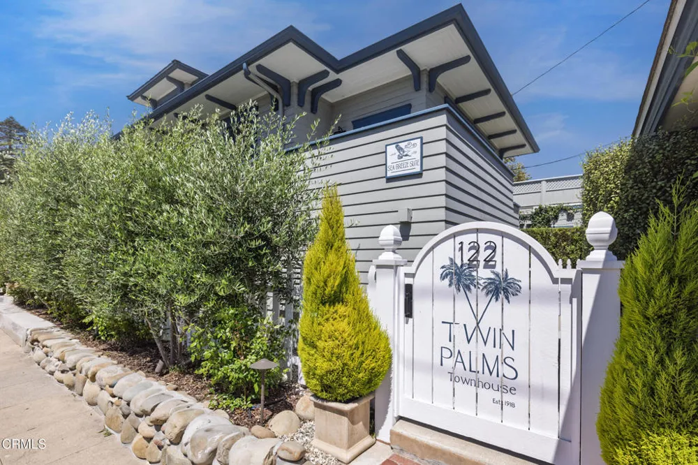 1106 E Santa Clara Street Ventura, CA 93001