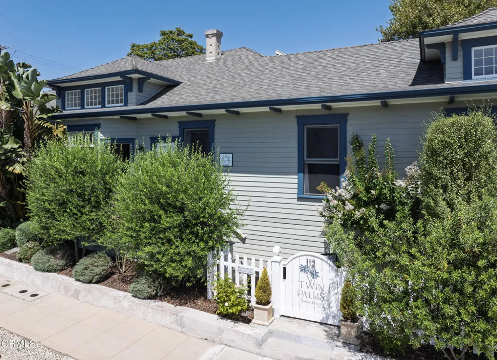 1106 E Santa Clara Street Ventura, CA 93001