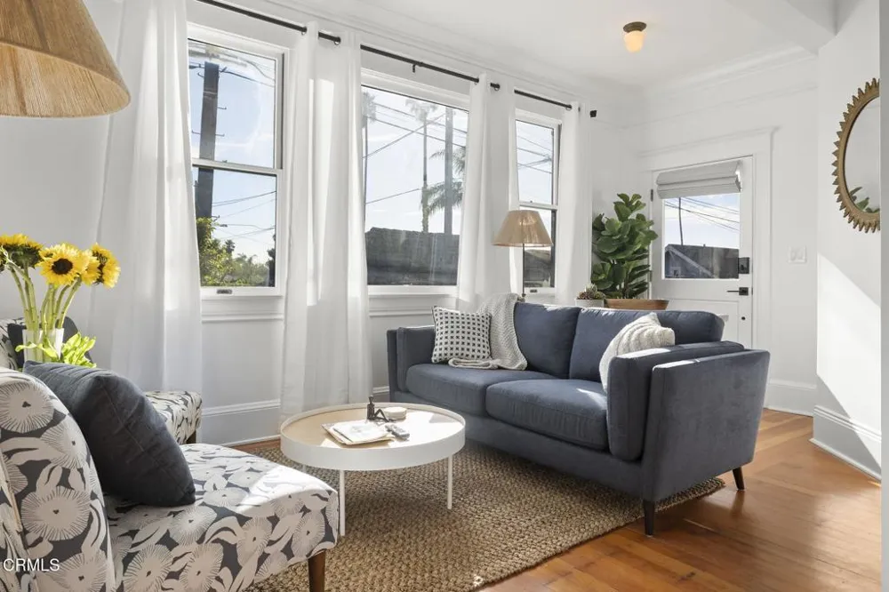 1106 E Santa Clara Street Ventura, CA 93001